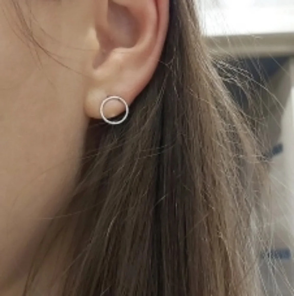NEW S925 Geometric Minimalist Circle Stud Earrings‎ - Picture 11 of 16
